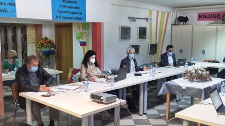 Pomembno srečanje s predstavniki Direkcije RS za infrastrukturo, recenzentom, projektanti in vodstvom Občine Razkrižje 7